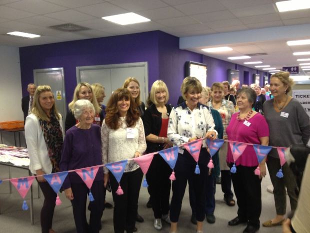 cutting bunting